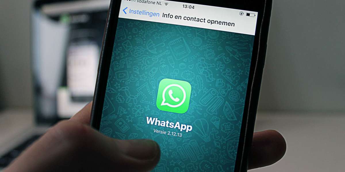 How to Use WhatsApp for Remote Work and Collaboration