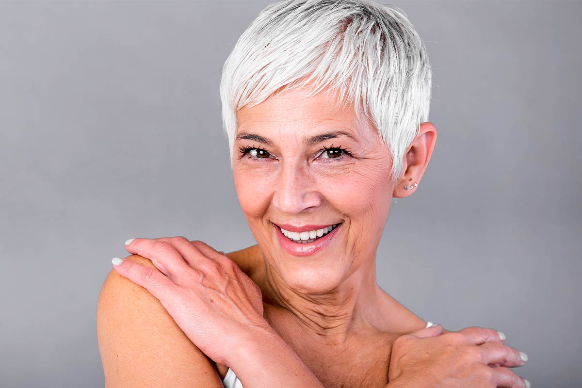 Short Haircuts for Women Over 50 That Take Years Off | Glaminati.com