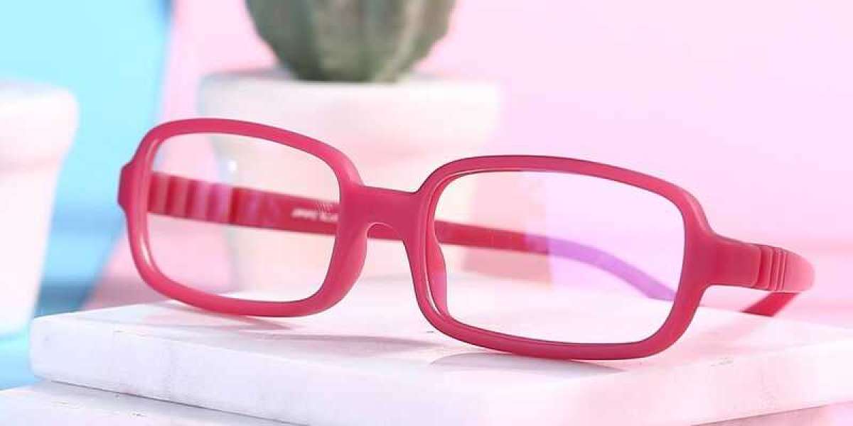 Wearing Children Eyeglasses Is Currently One Of The Most Widespread Myopia Correction Way